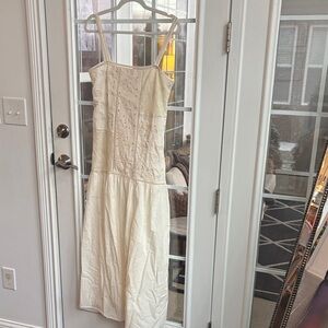 Elegant Cream Women's Dress